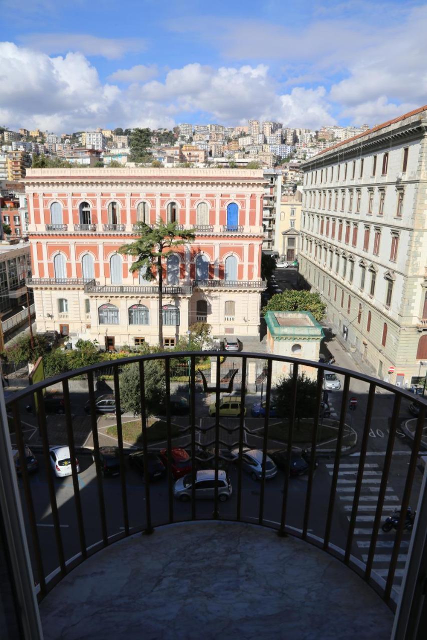 Yourelais Pergolesi Neapel Exterior foto